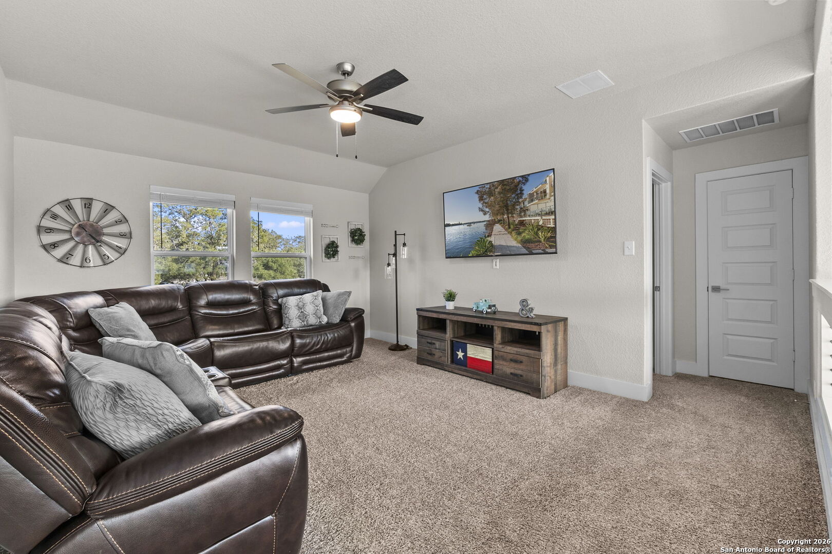 5702 Willow Creek Way