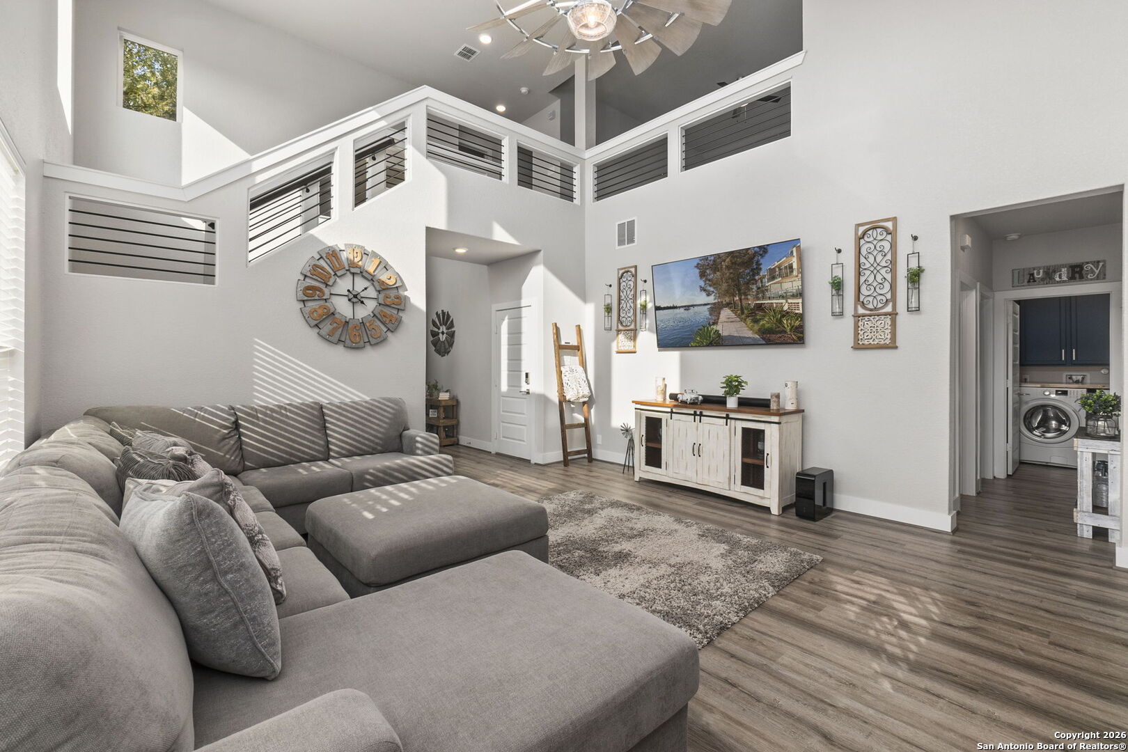 5702 Willow Creek Way