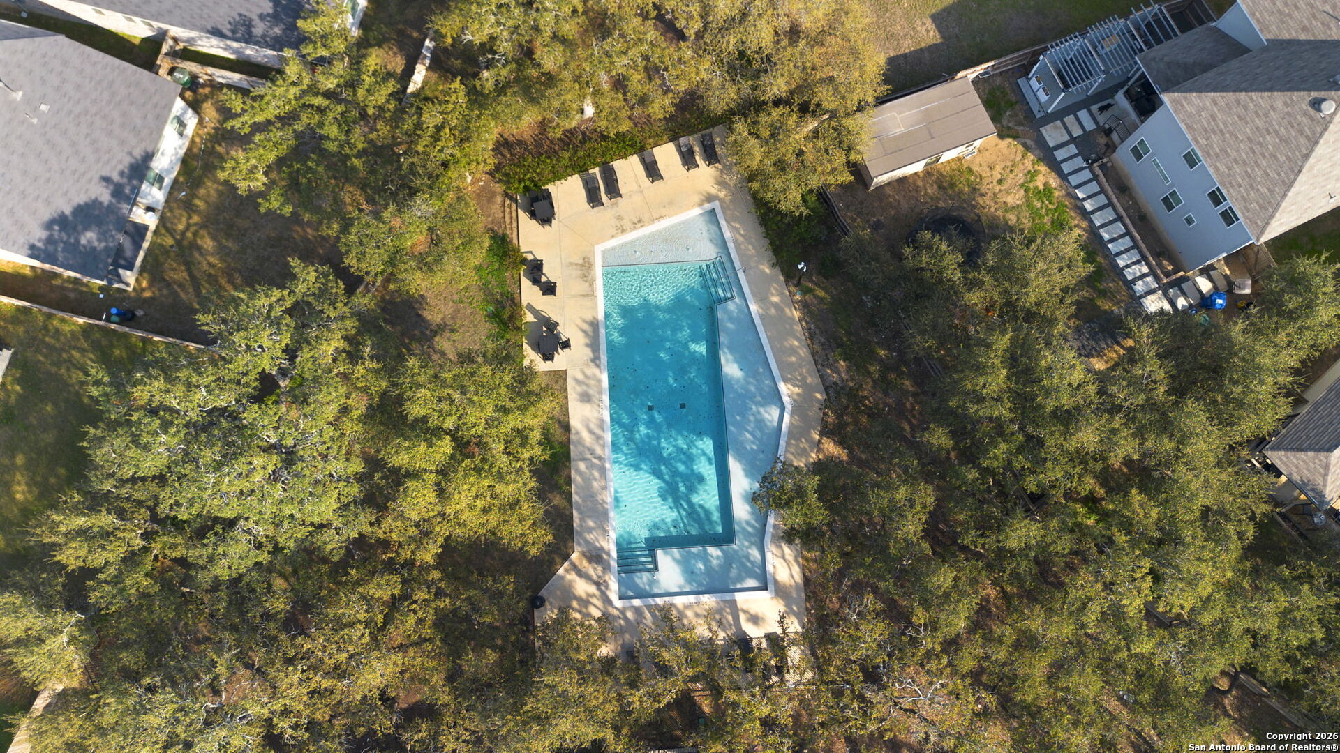 5702 Willow Creek Way