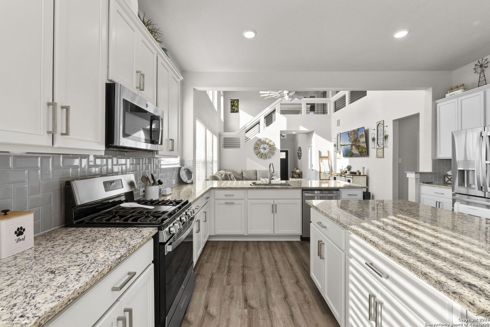 5702 Willow Creek Way