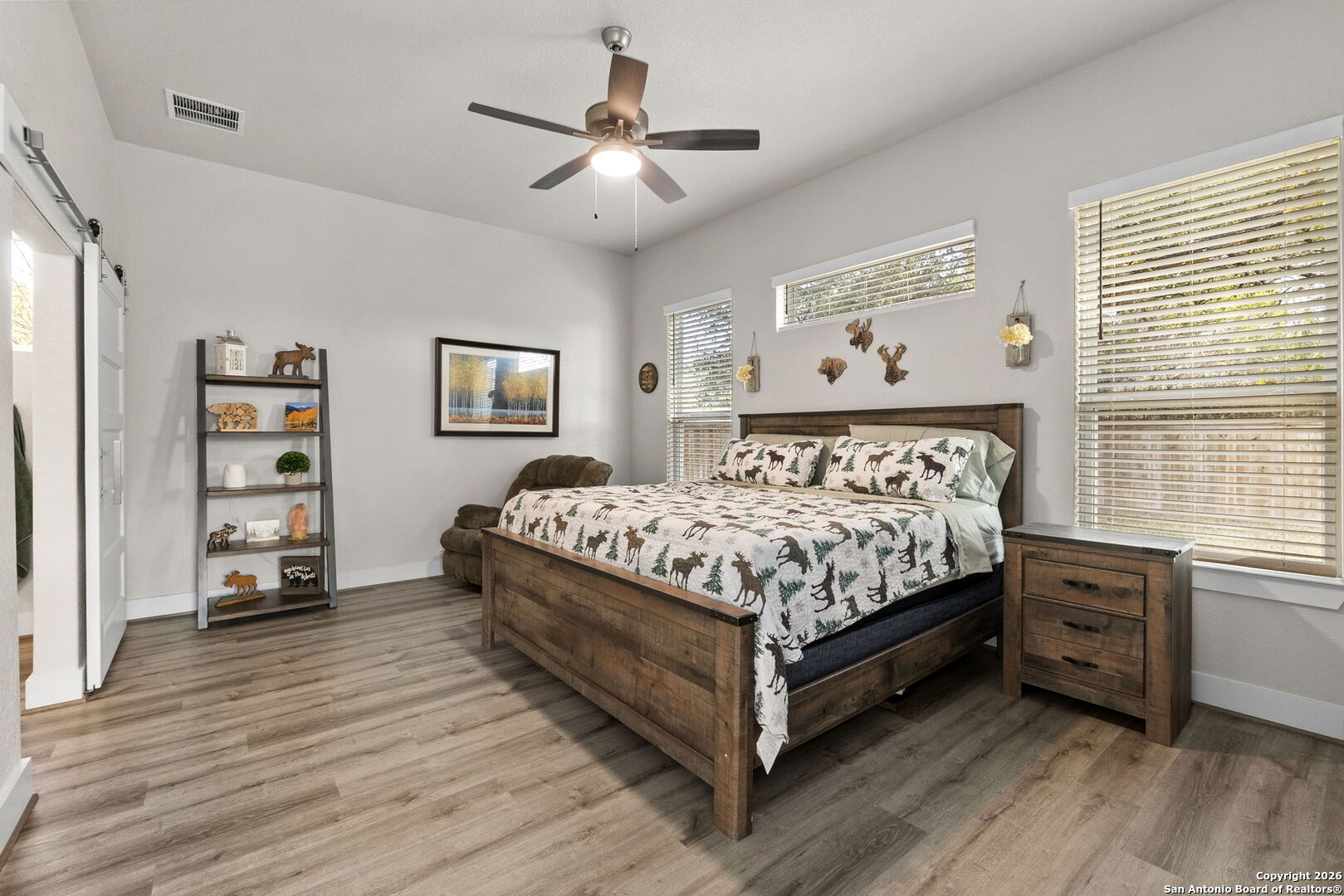 5702 Willow Creek Way