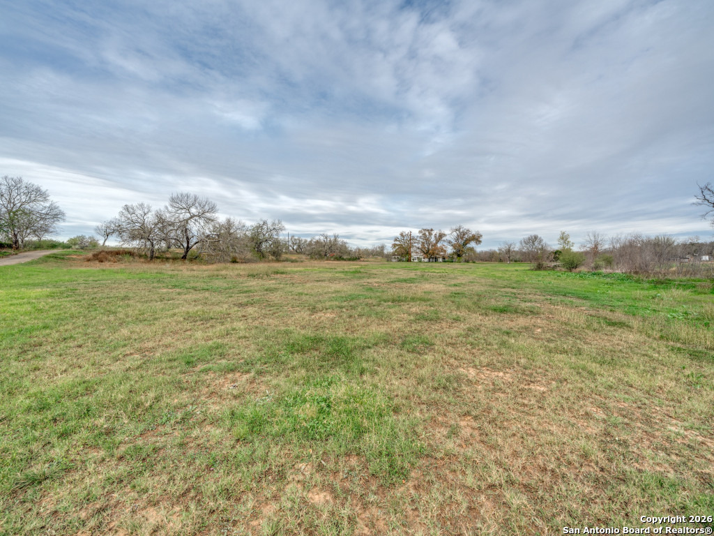 7431 & 7433 Real Road