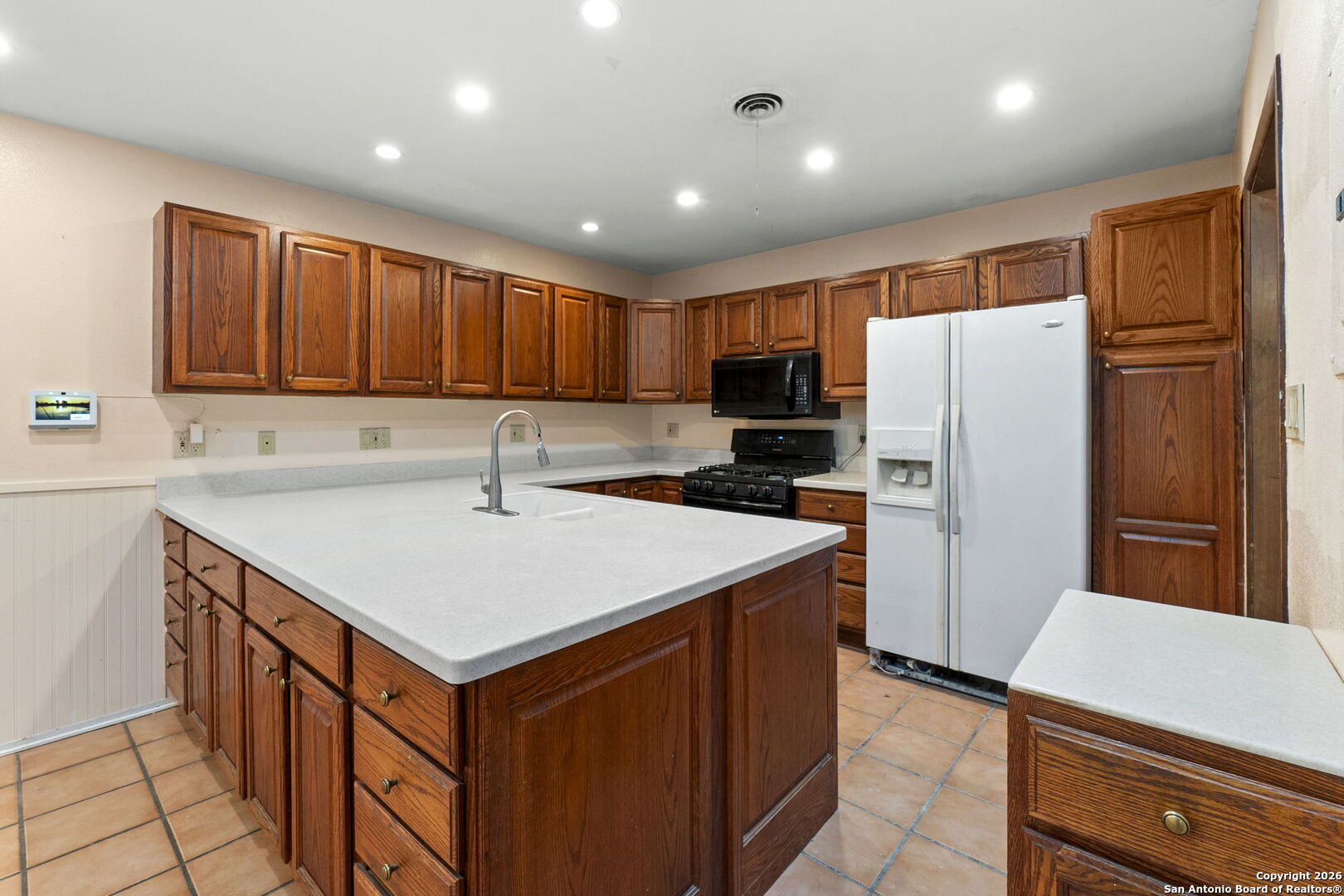 4403 Diamondhead Dr