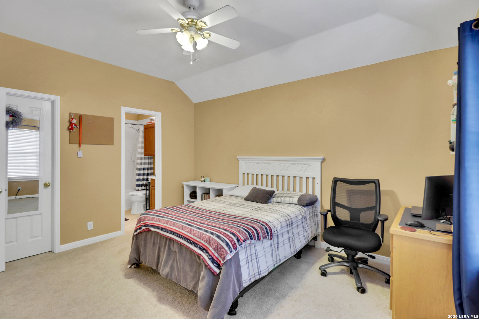 2611 Menard