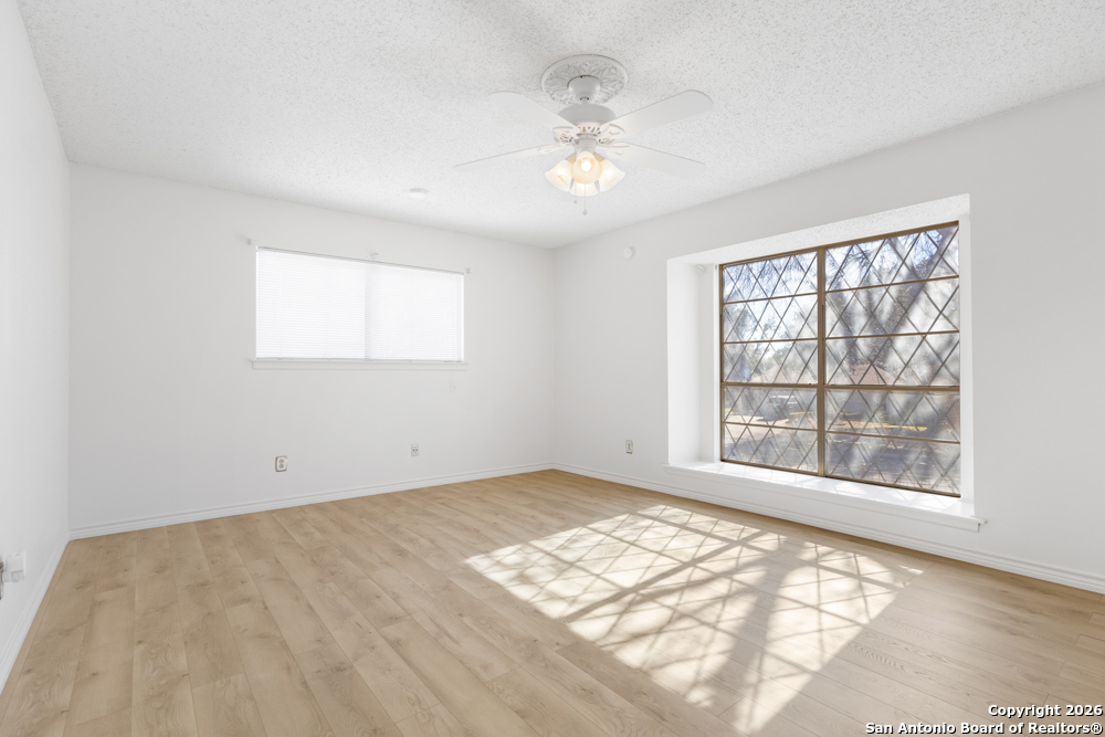 6107 Town Wood