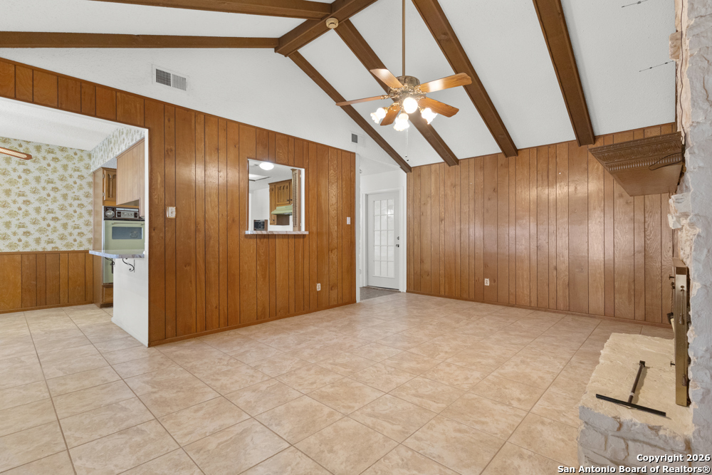 6107 Town Wood