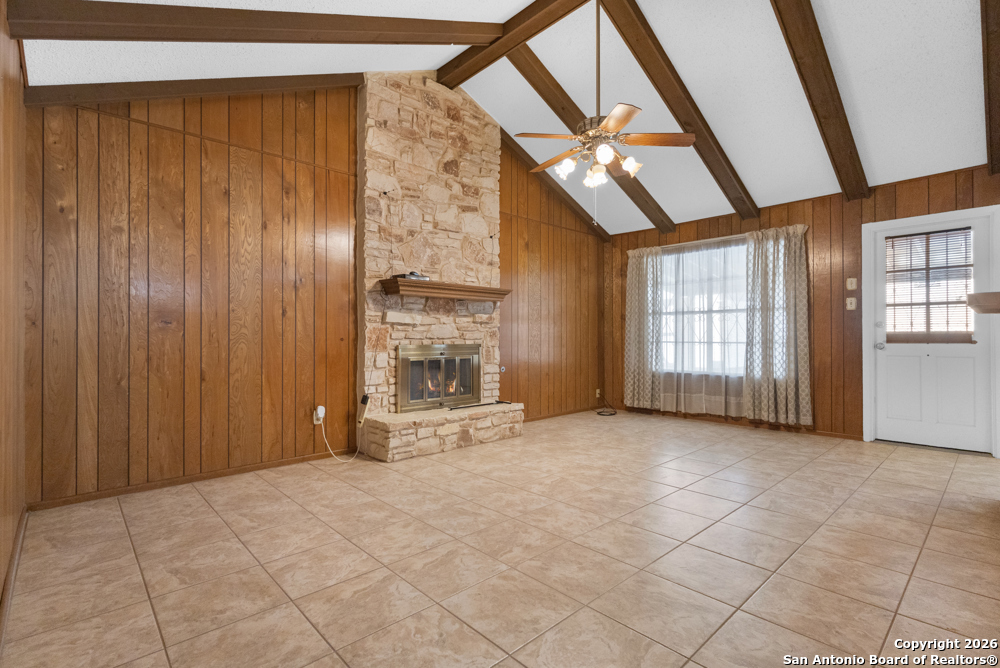 6107 Town Wood