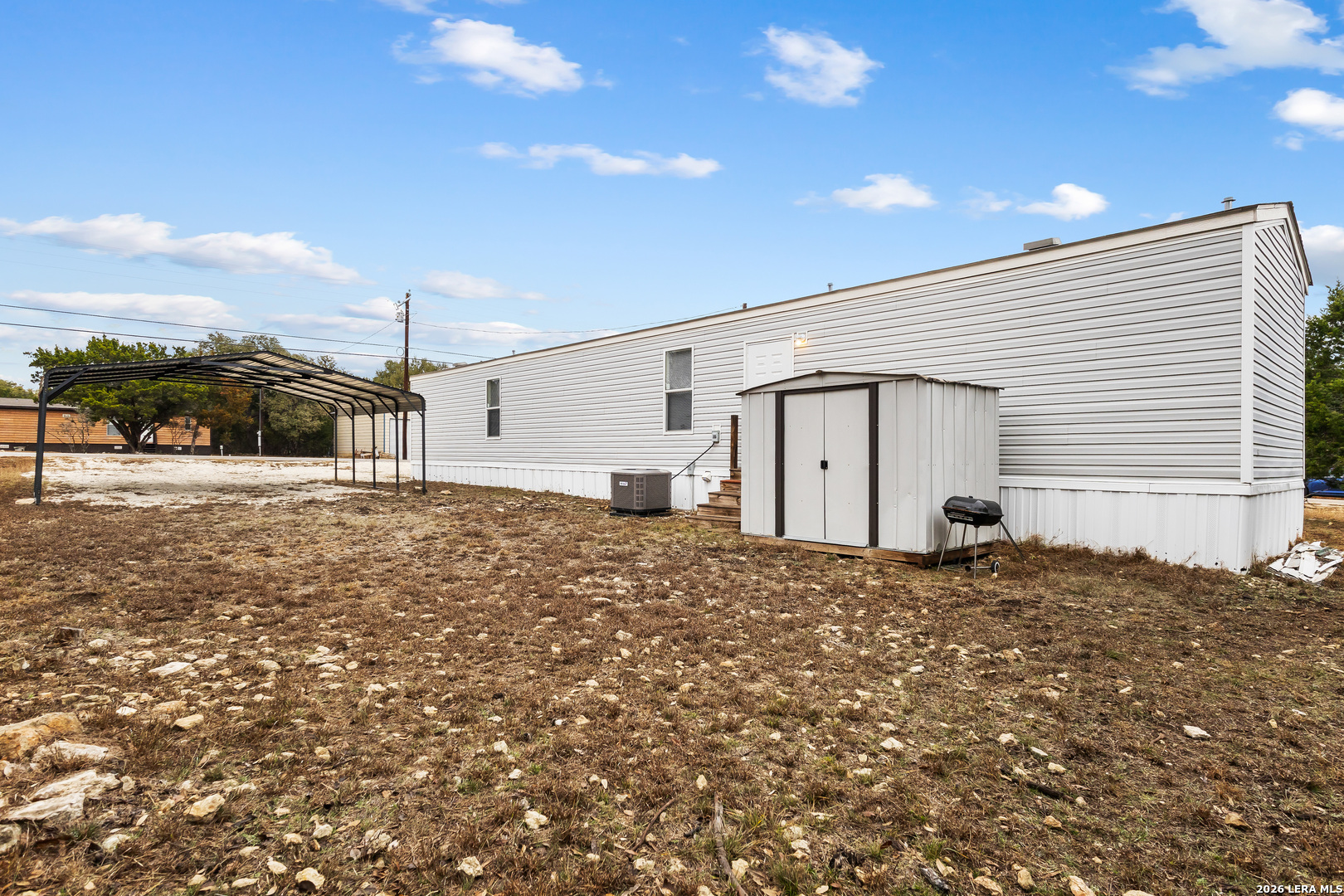 128 Private Road 1511
