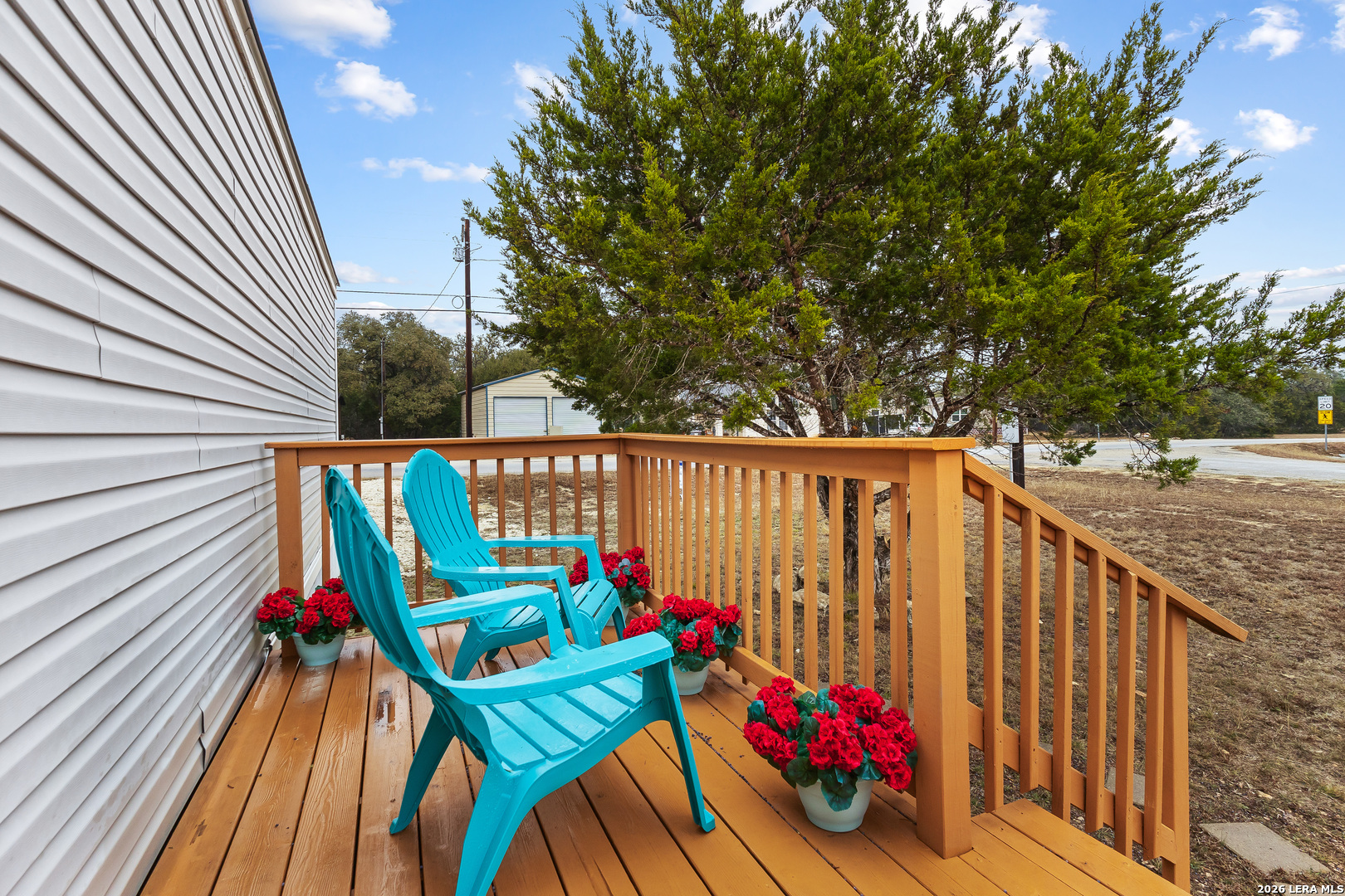 128 Private Road 1511