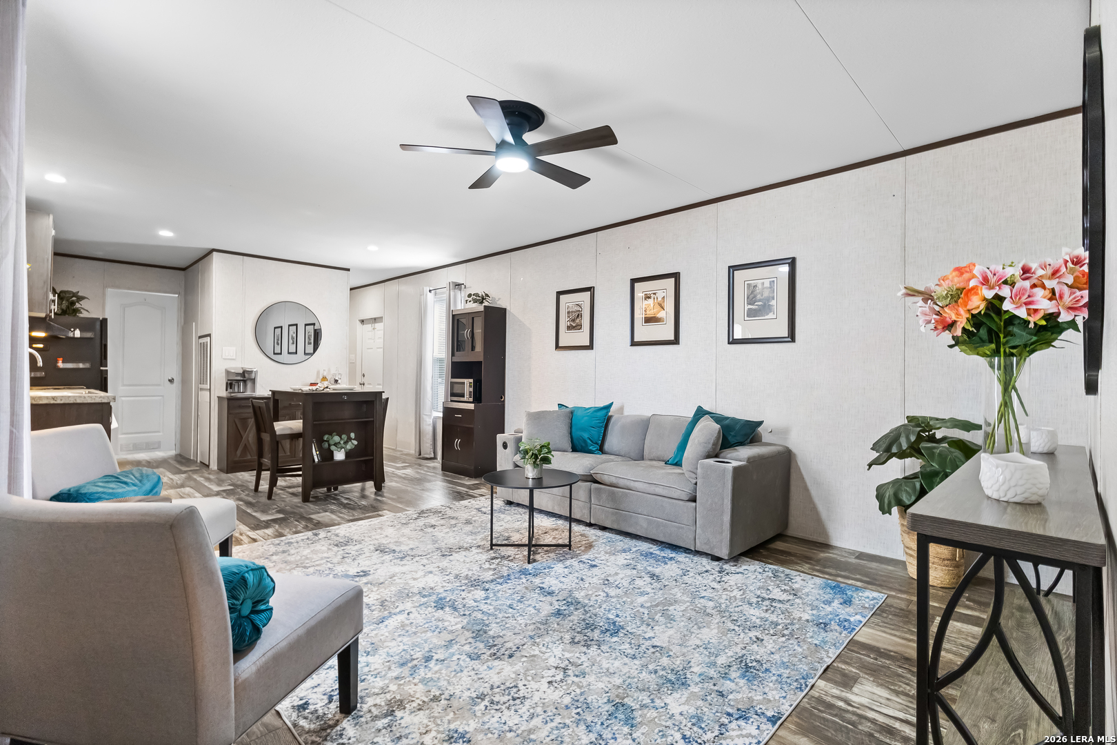 128 Private Road 1511