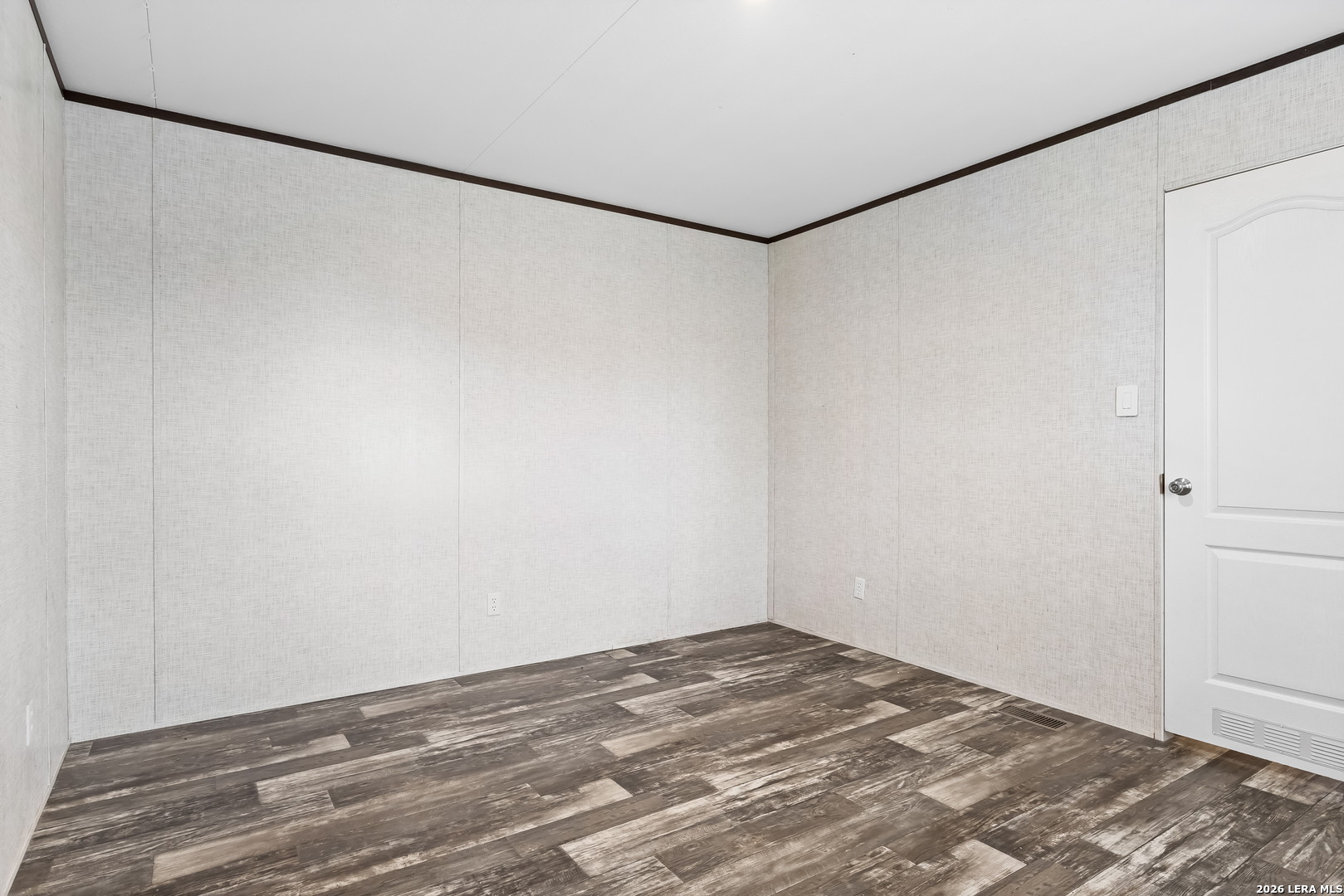 128 Private Road 1511