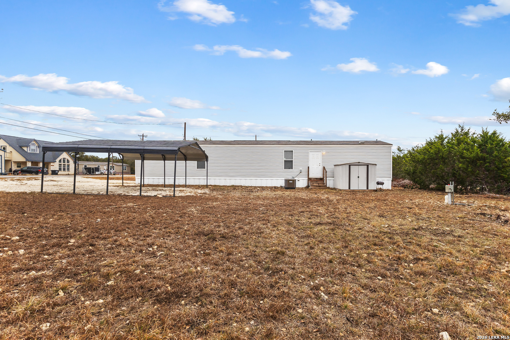 128 Private Road 1511