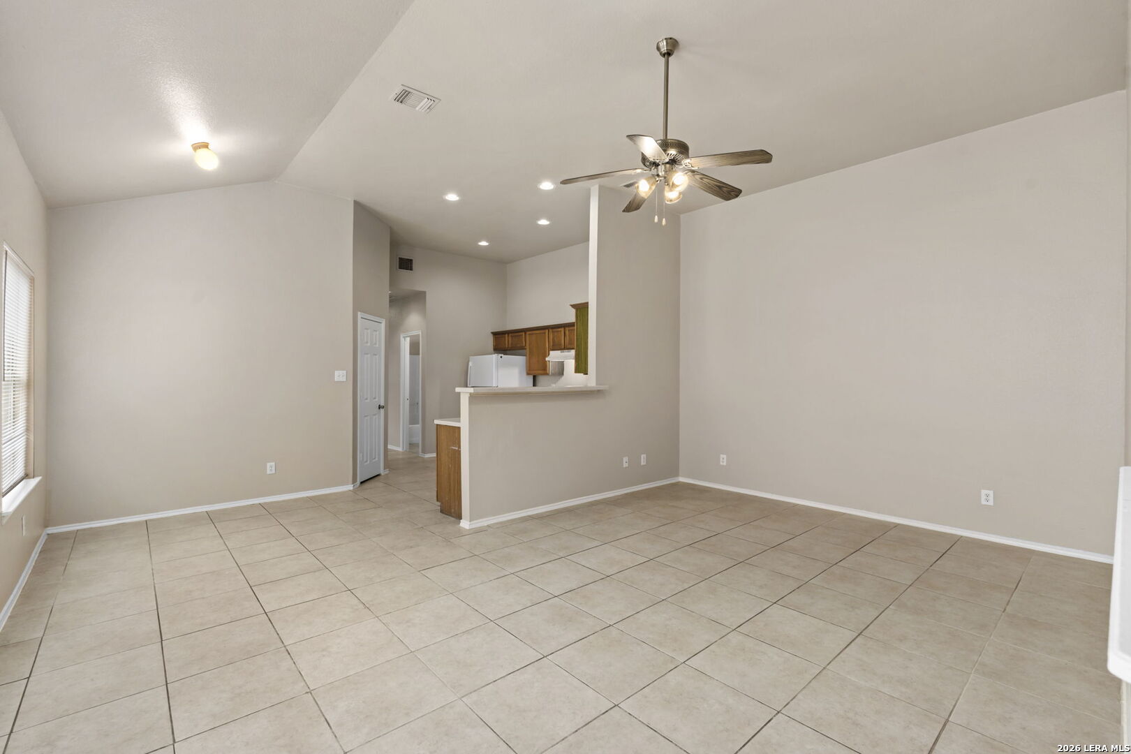 7379 Longing Trail