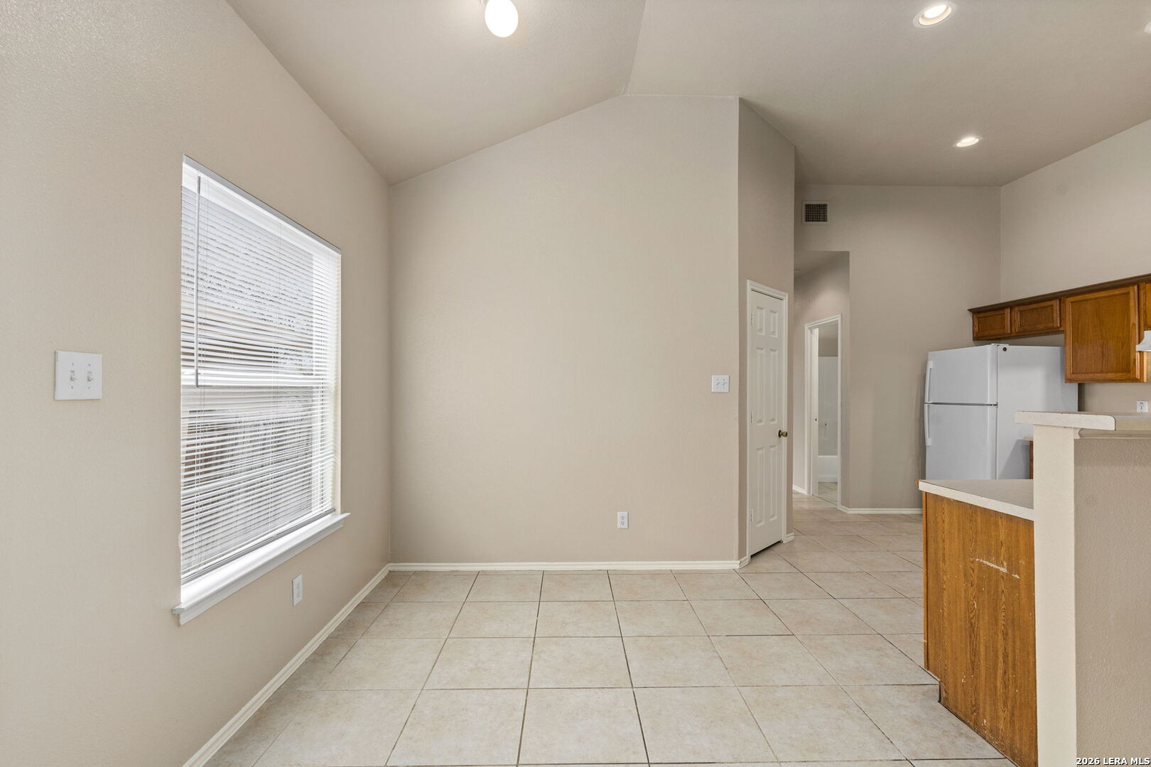 7379 Longing Trail