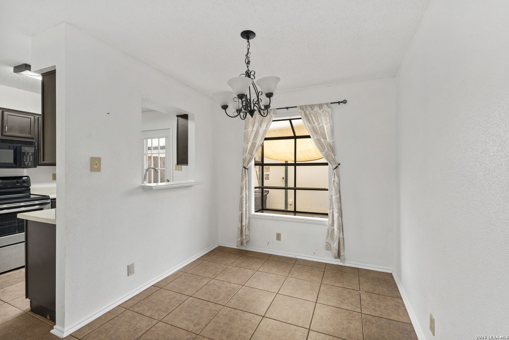 4949 Hamilton Wolfe 4101