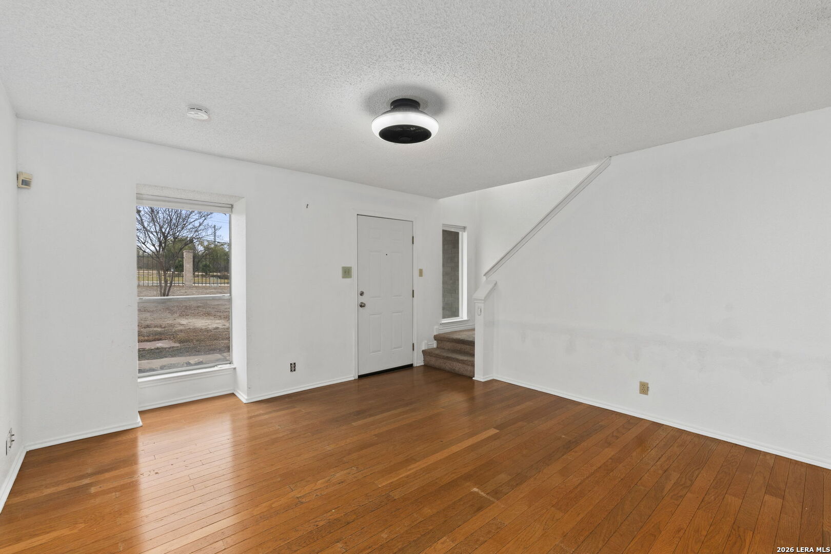 4949 Hamilton Wolfe 4101