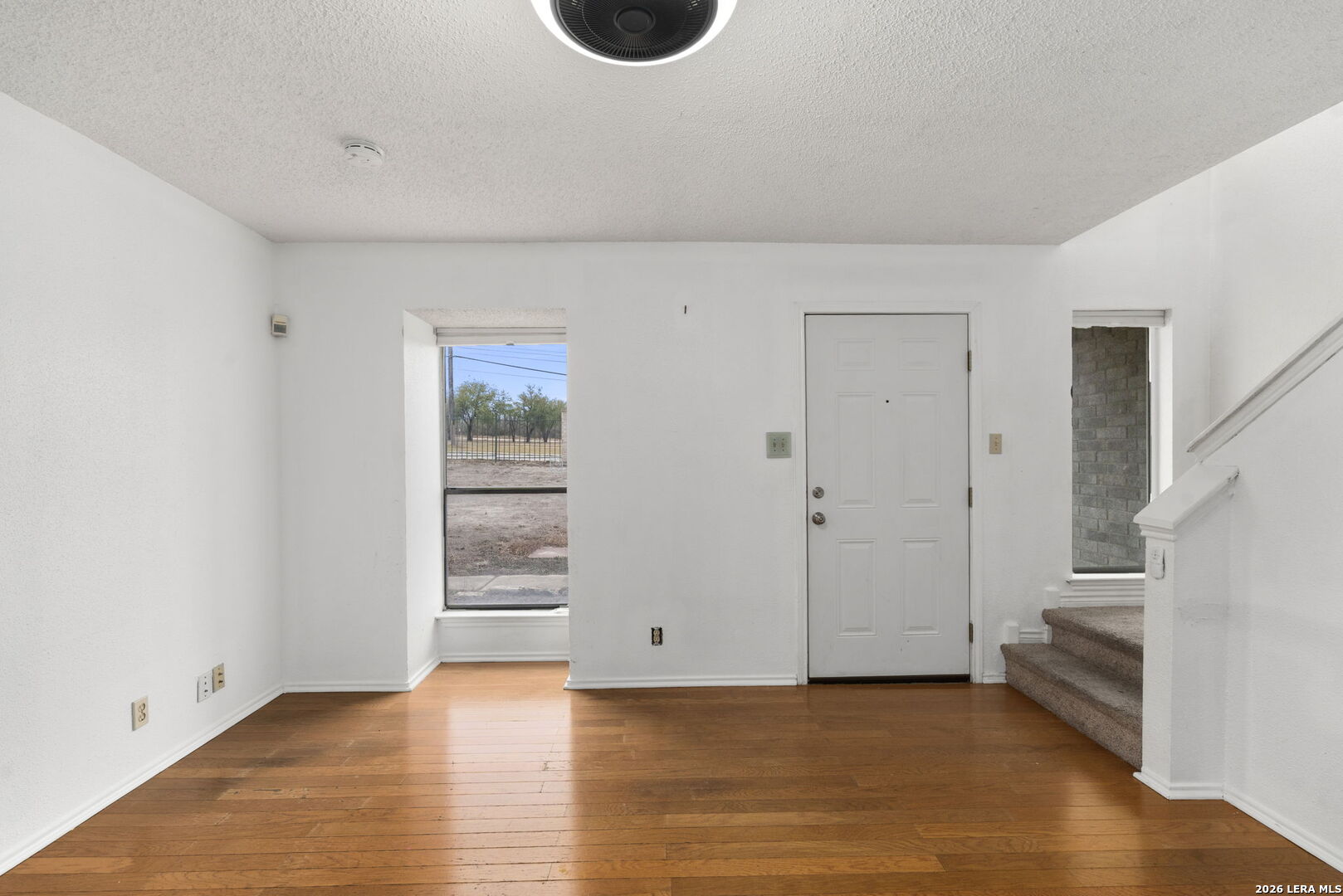 4949 Hamilton Wolfe 4101