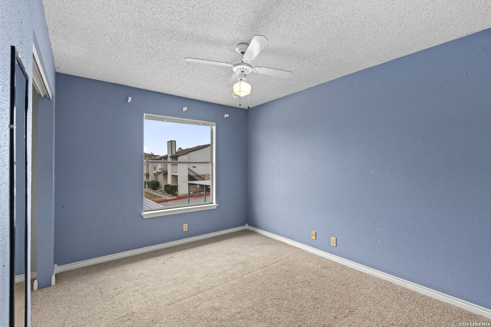 4949 Hamilton Wolfe 4101