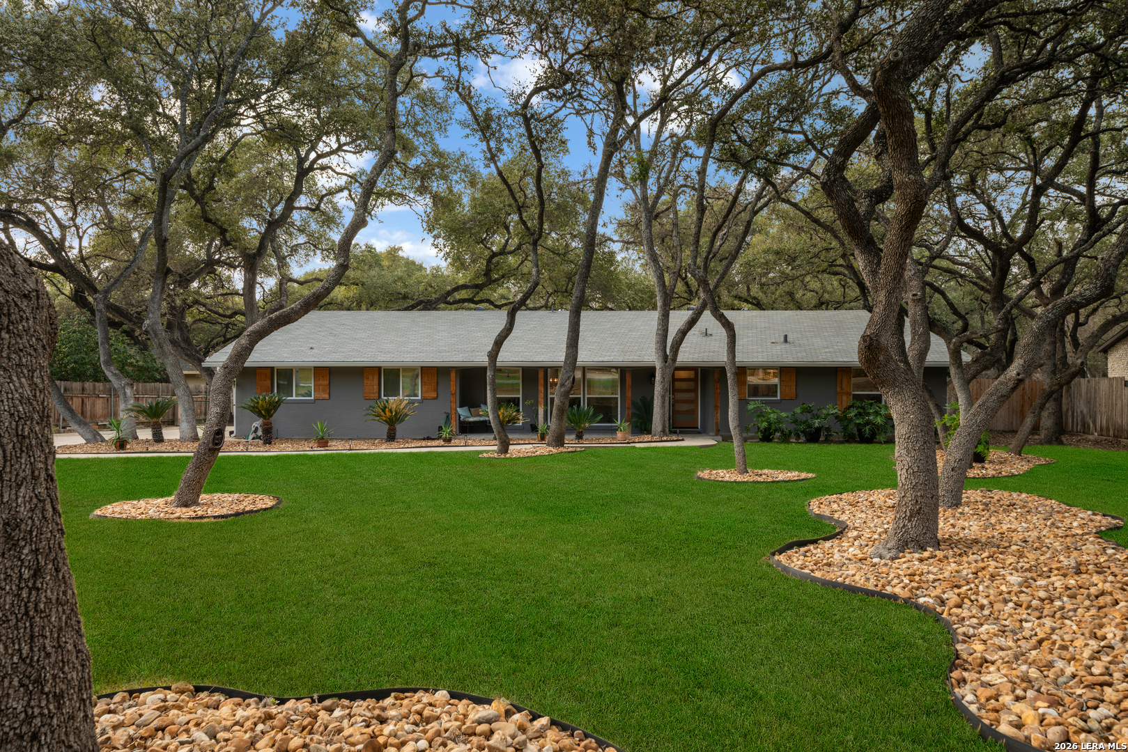 207 Zornia Dr.