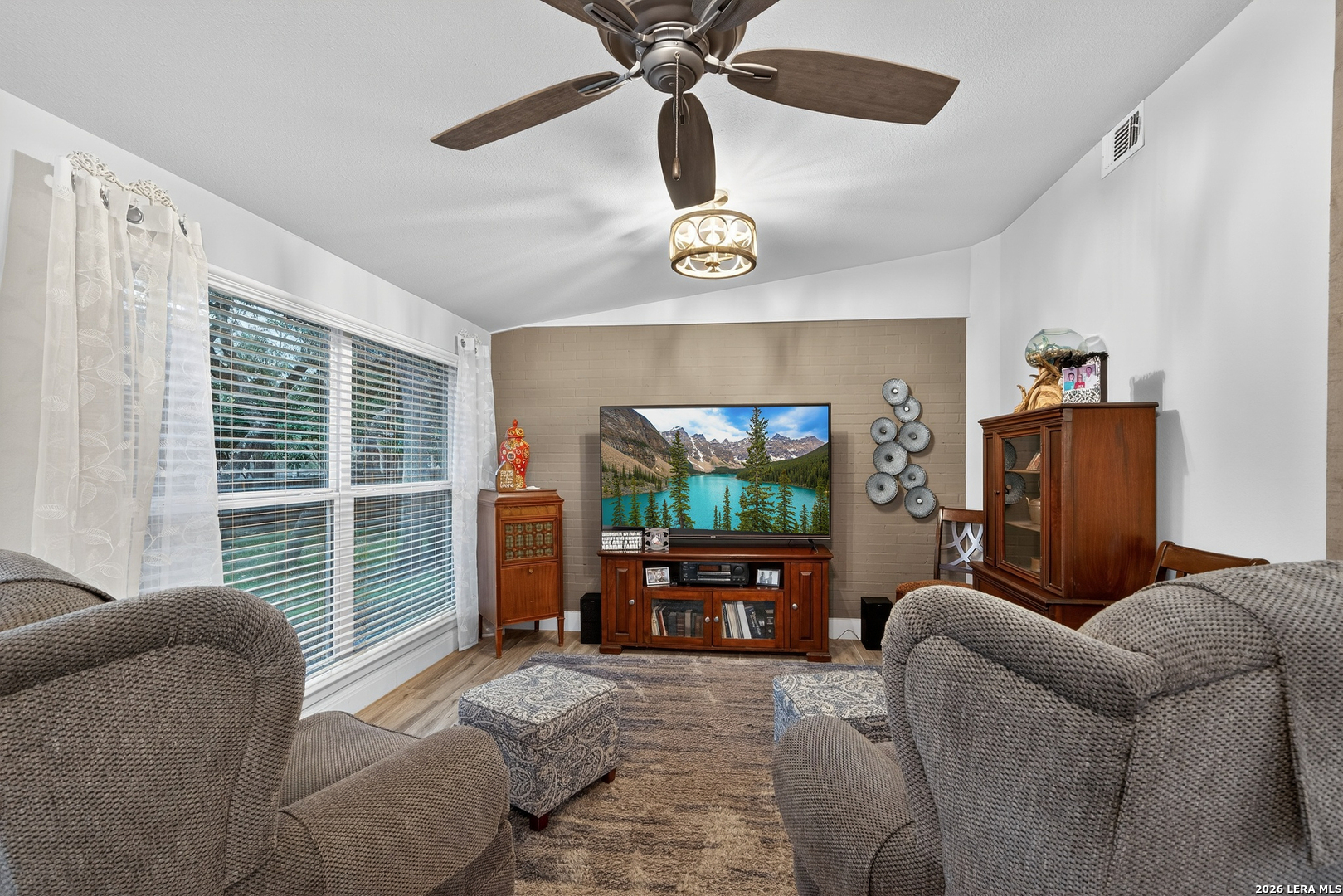207 Zornia Dr.