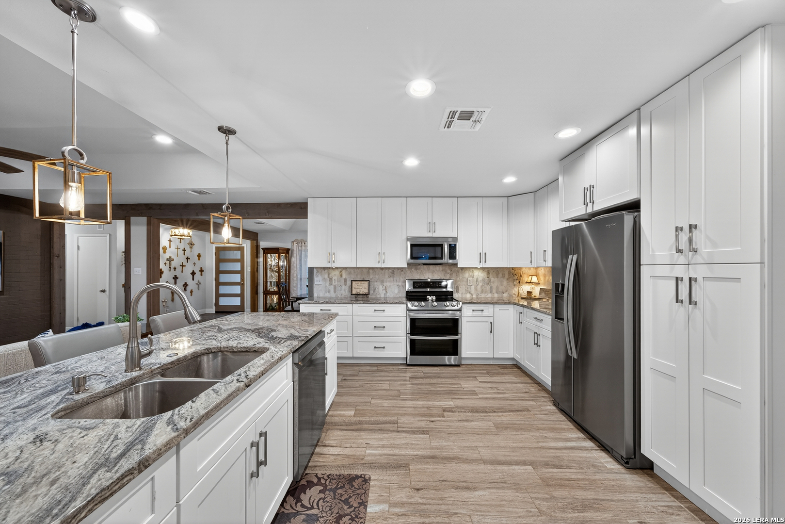 207 Zornia Dr.