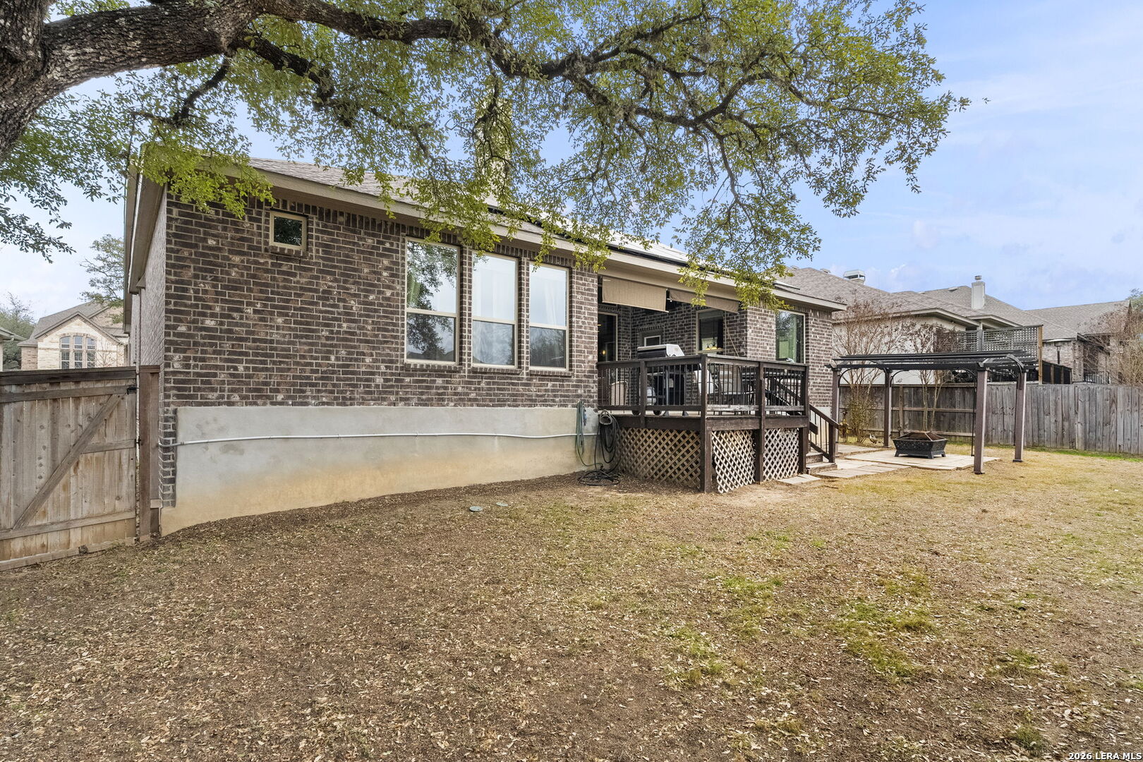 29023 Front Gate