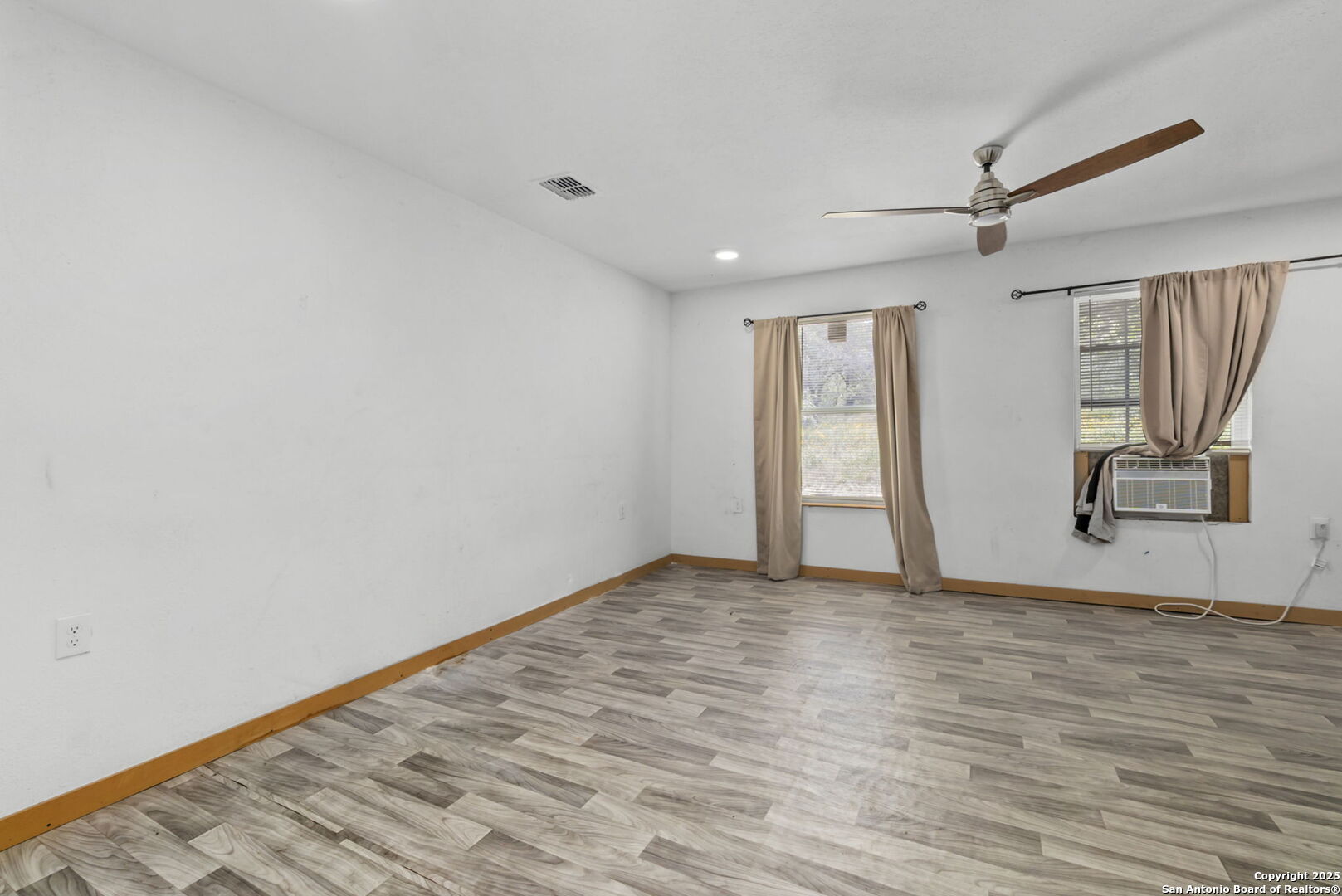 551 Peaceful Ln