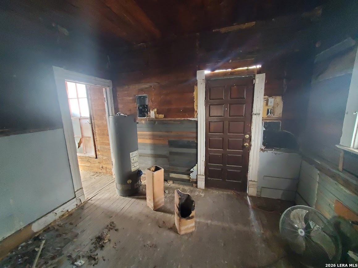 311 S Monumental Street