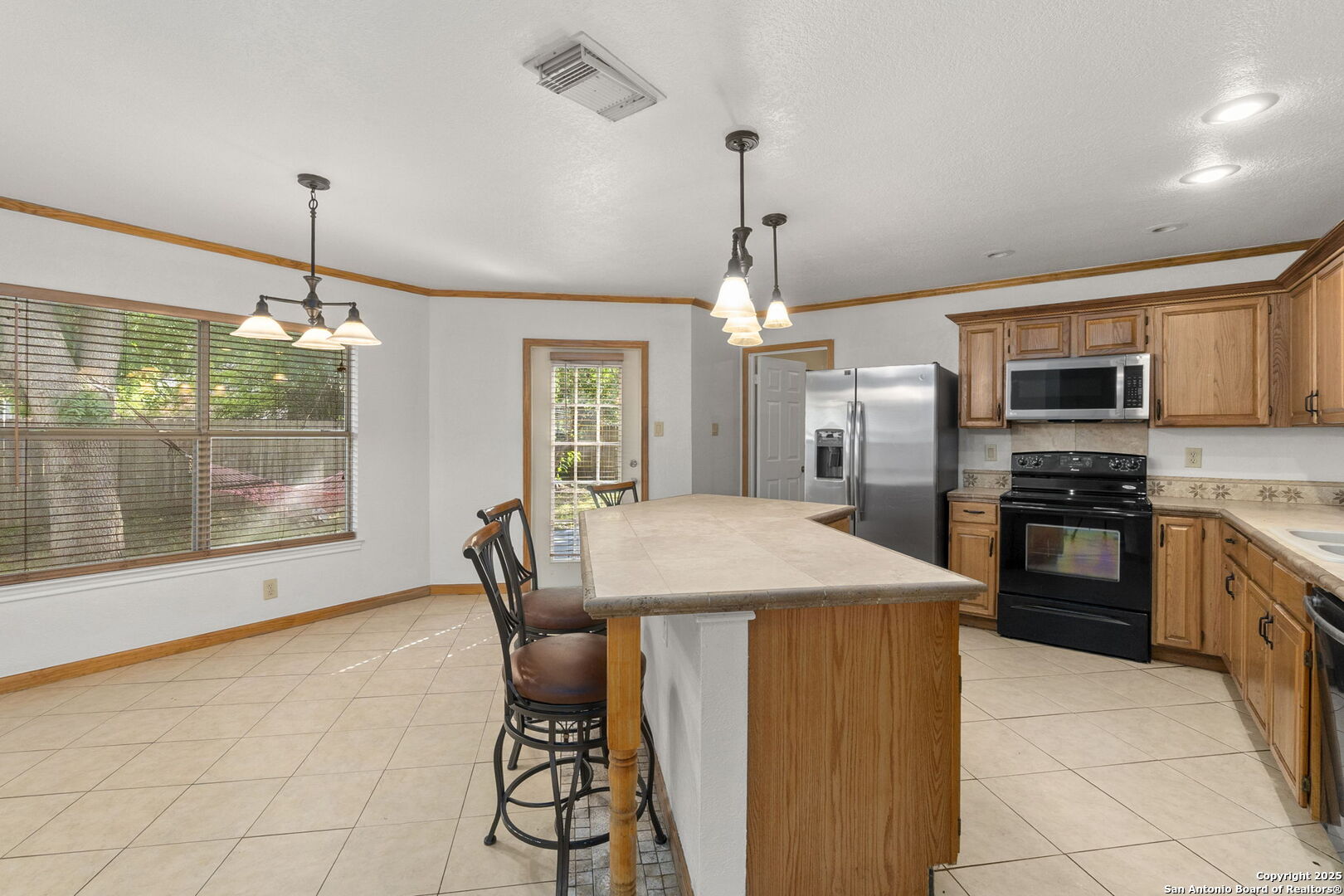 6311 Regency Ct