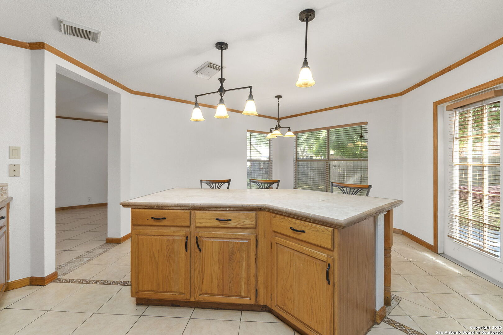 6311 Regency Ct
