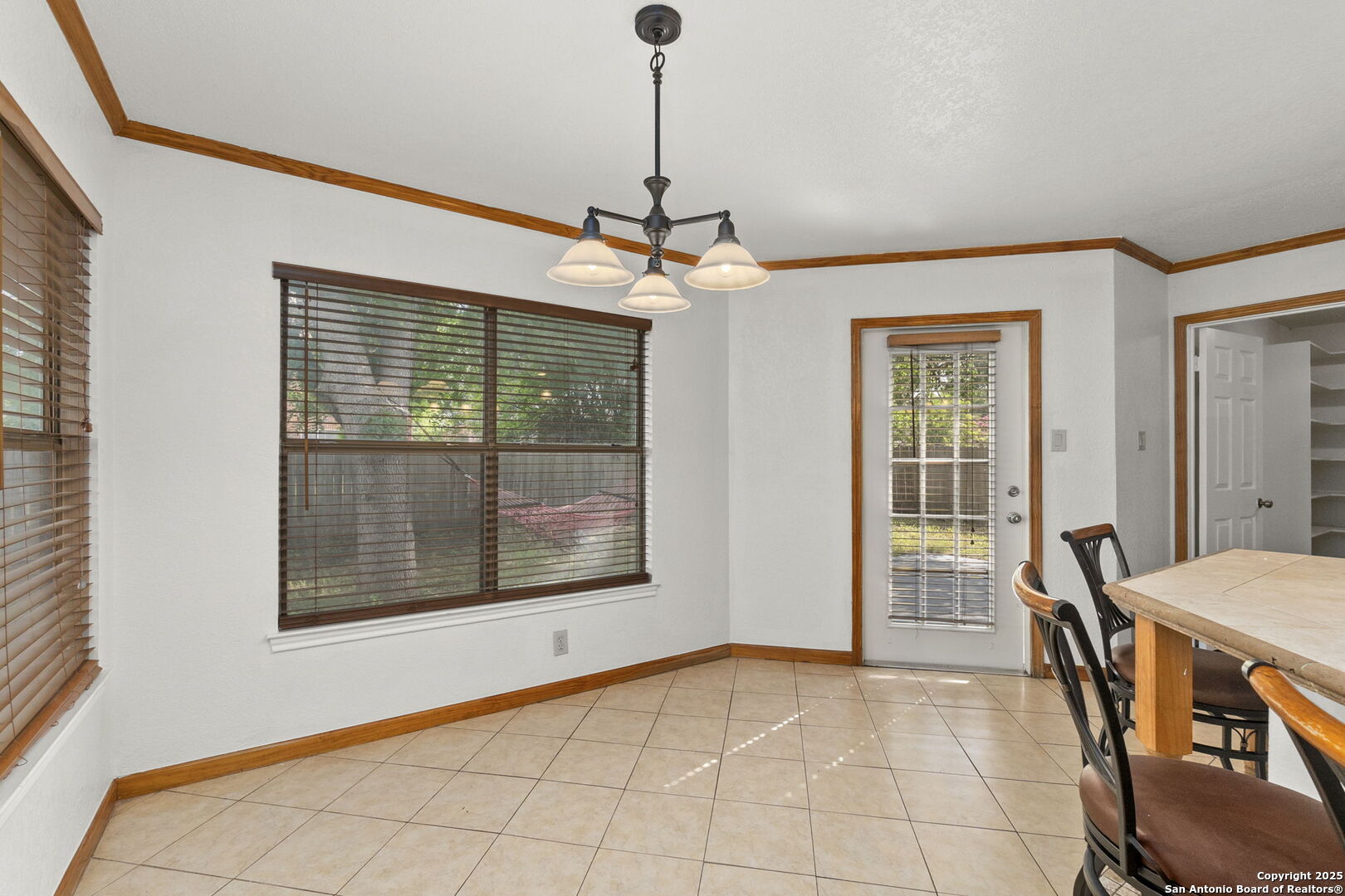 6311 Regency Ct