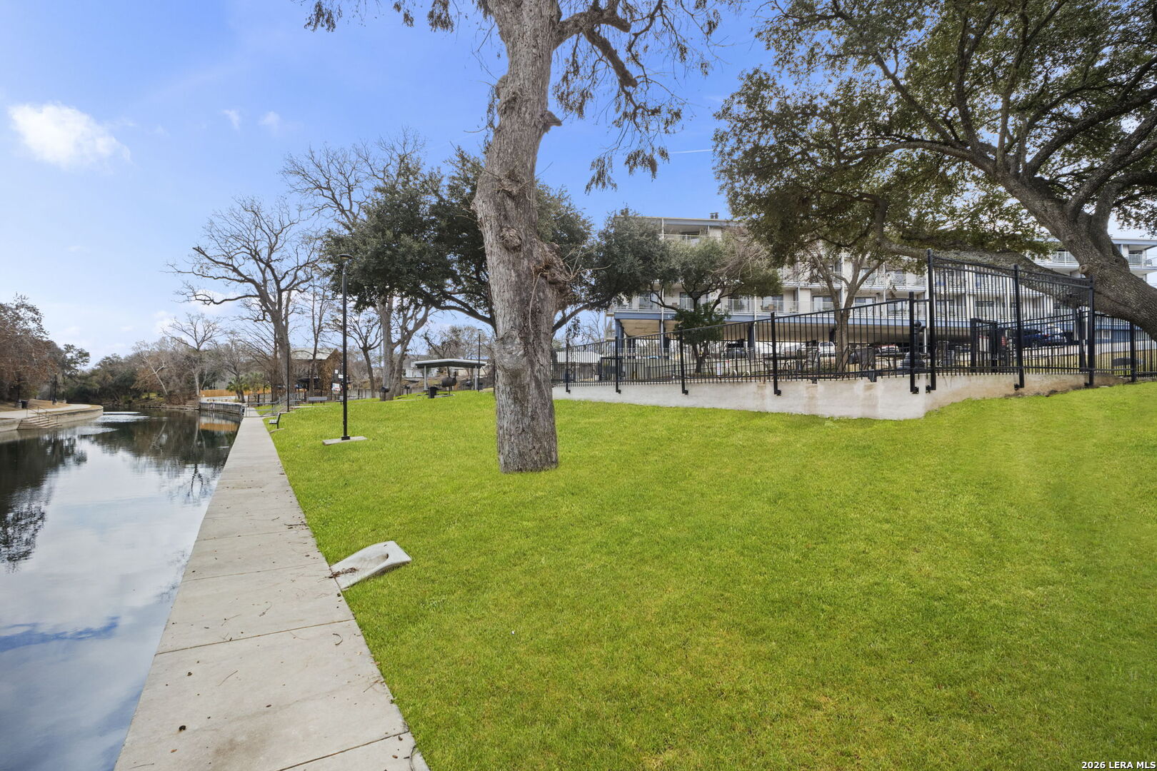 500 N Market Avenue # 319 D