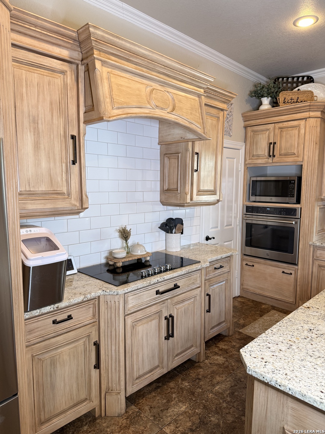 4414 Tamaron Knoll
