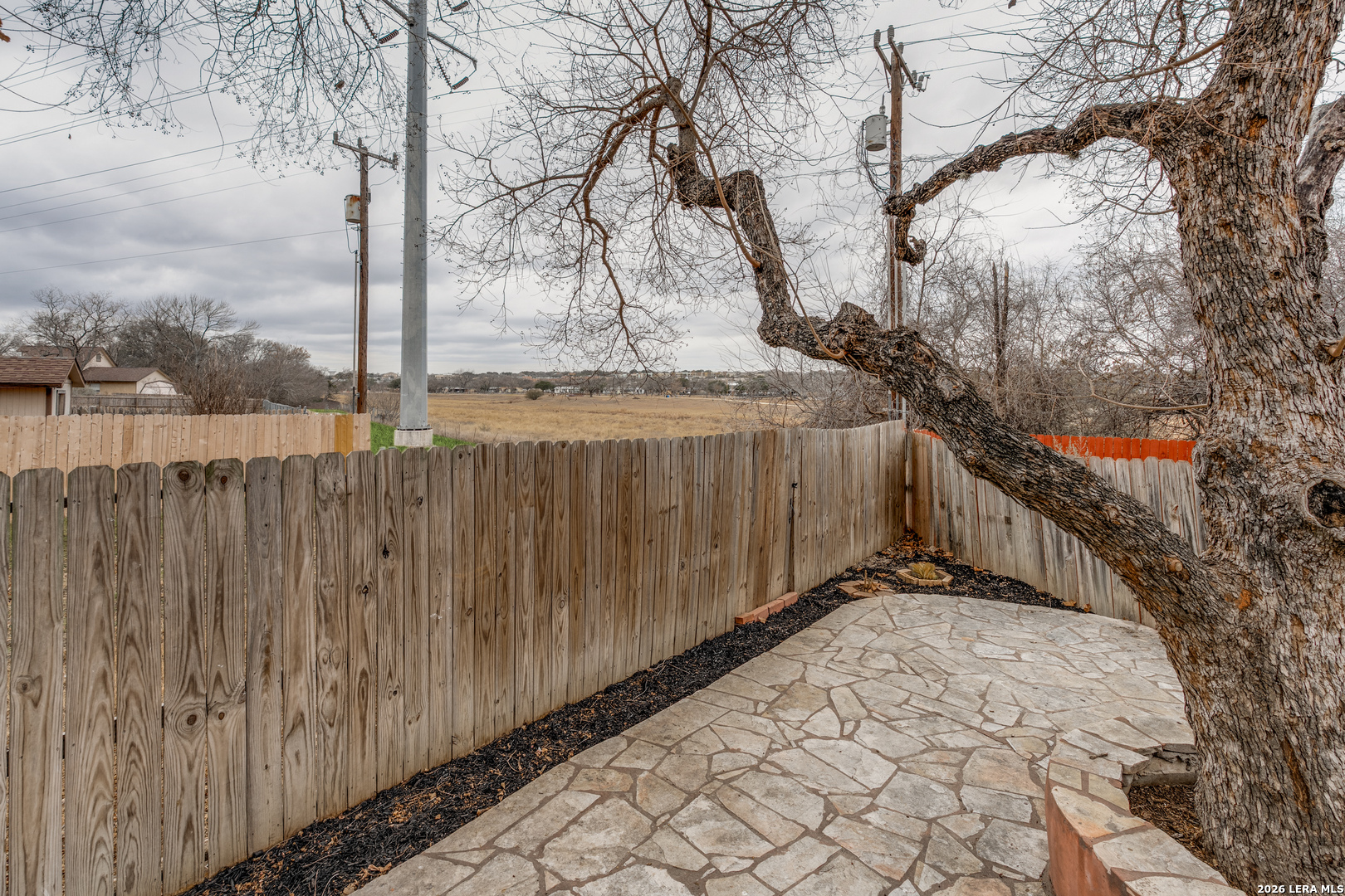 6415 Edinborough