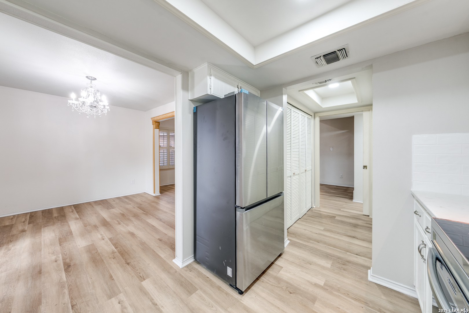 6415 Edinborough
