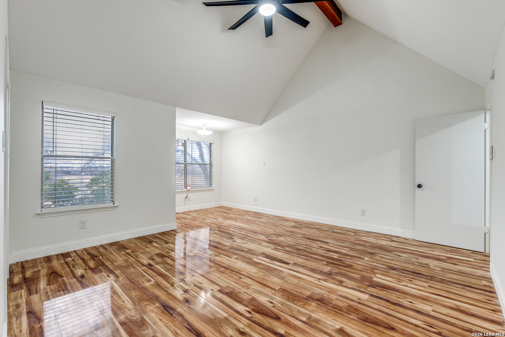 6415 Edinborough
