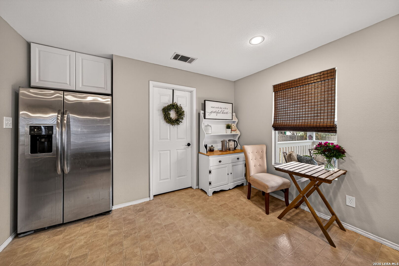 3922 Wisteria Way
