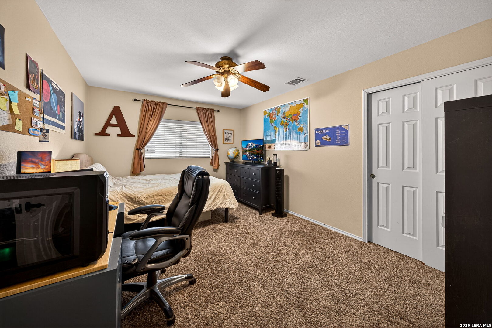 3922 Wisteria Way