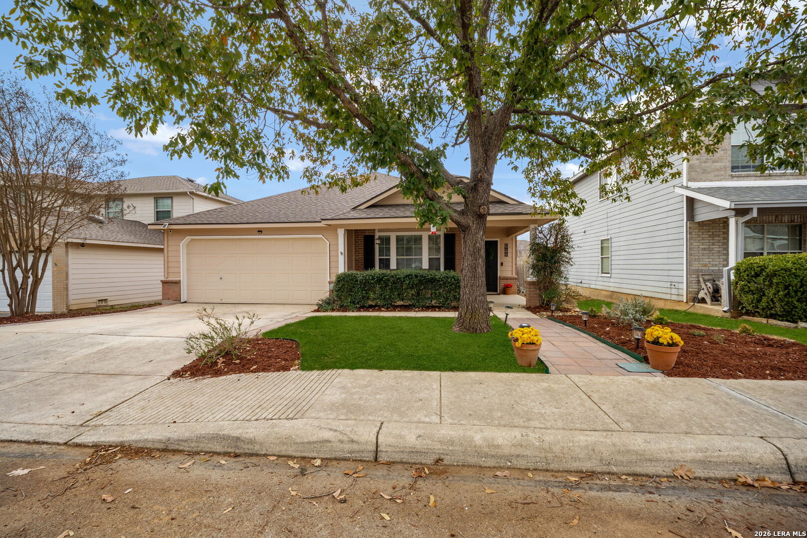 3922 Wisteria Way