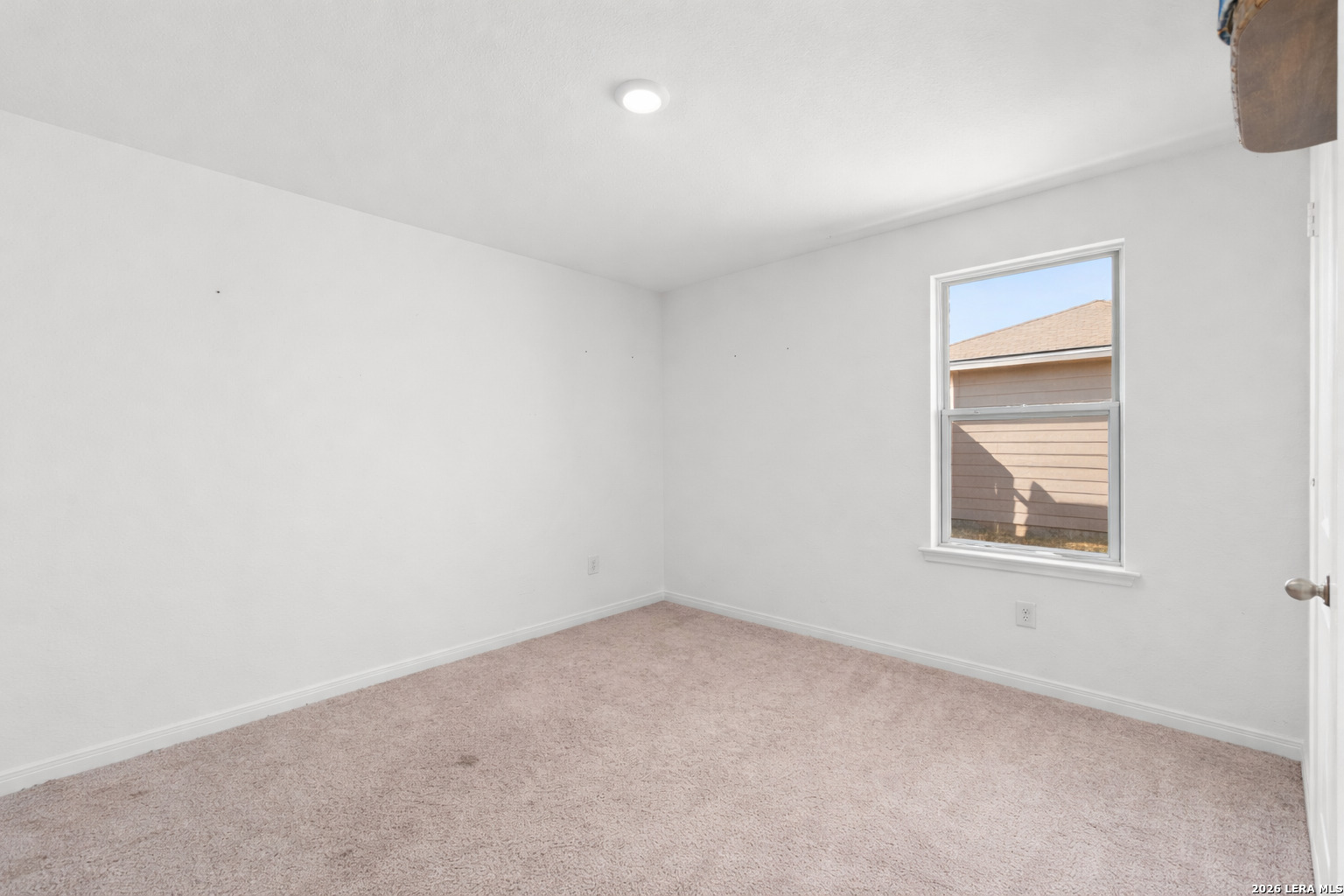 12024 Luckey Villa