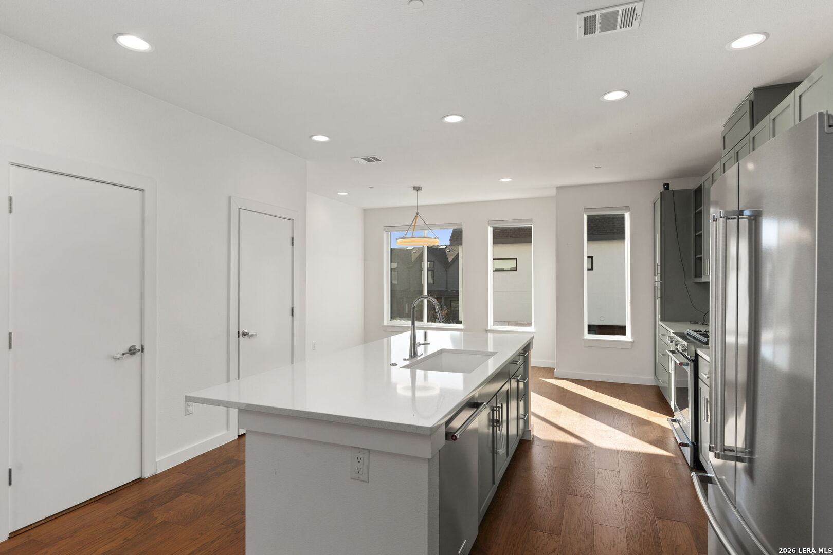 102 Tendick ST UNIT 602