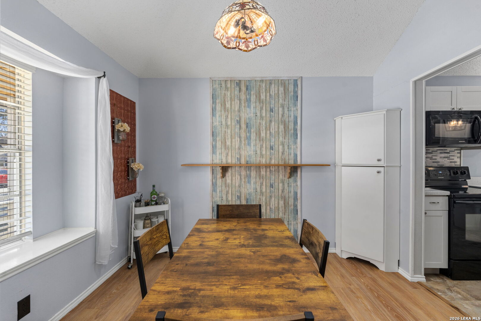 11011 Forest Crown