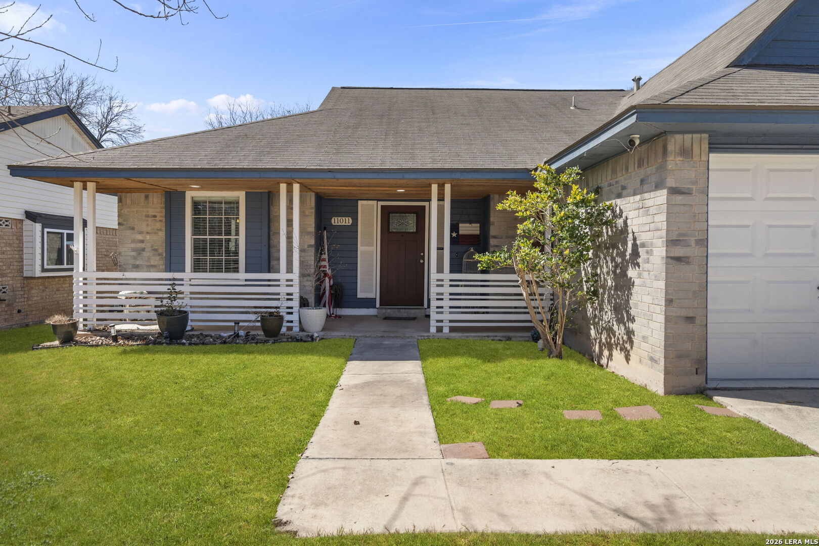 11011 Forest Crown