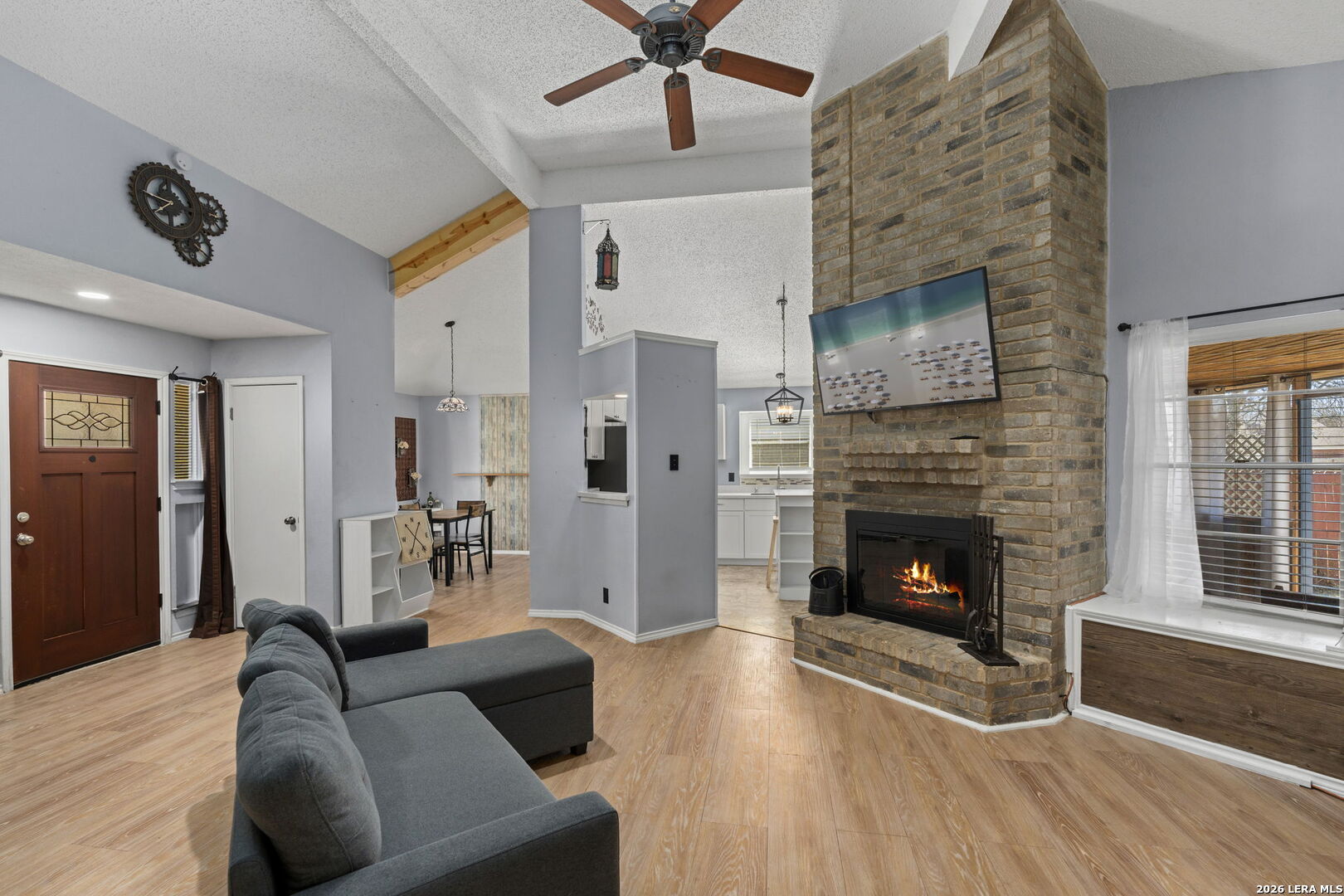 11011 Forest Crown