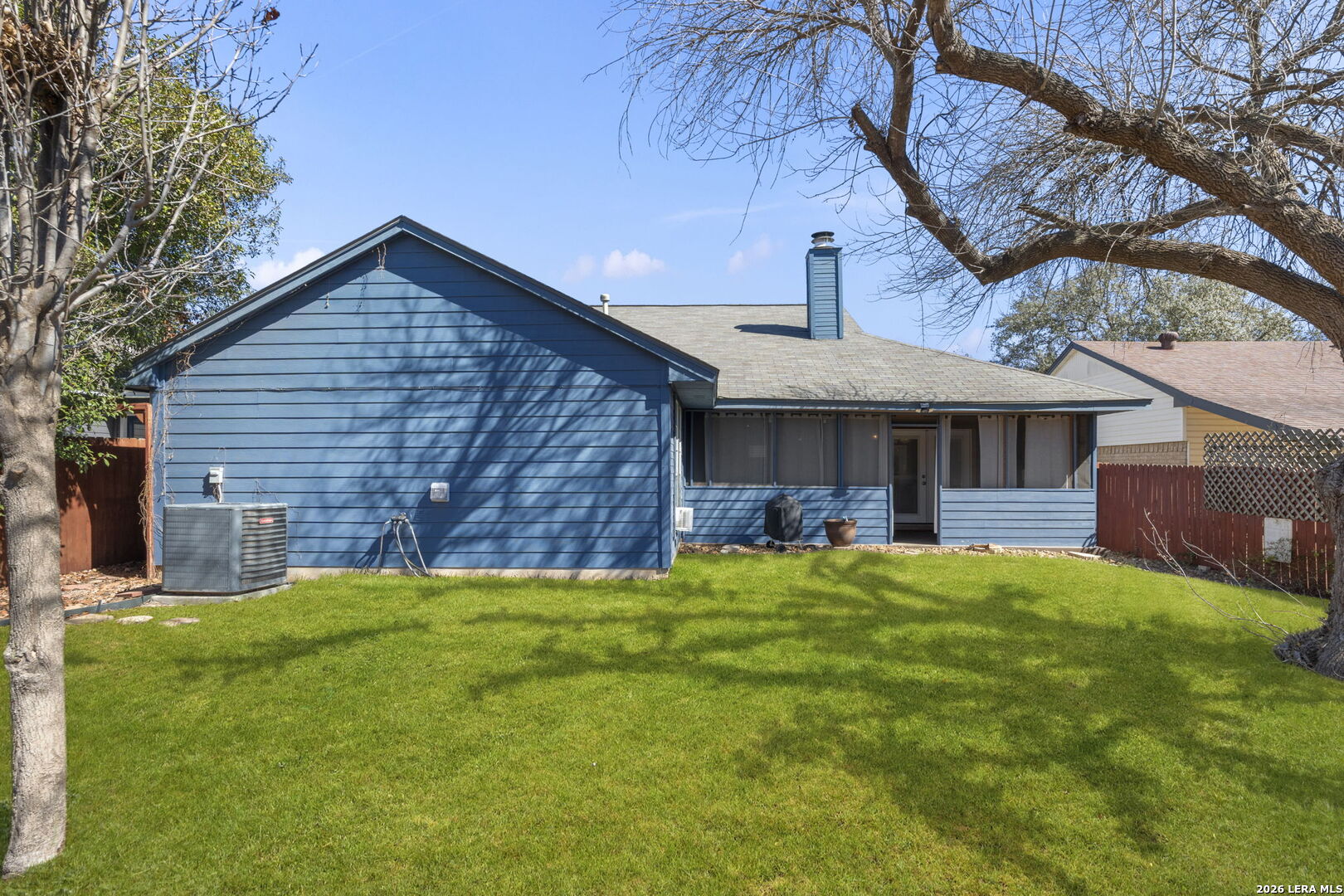 11011 Forest Crown
