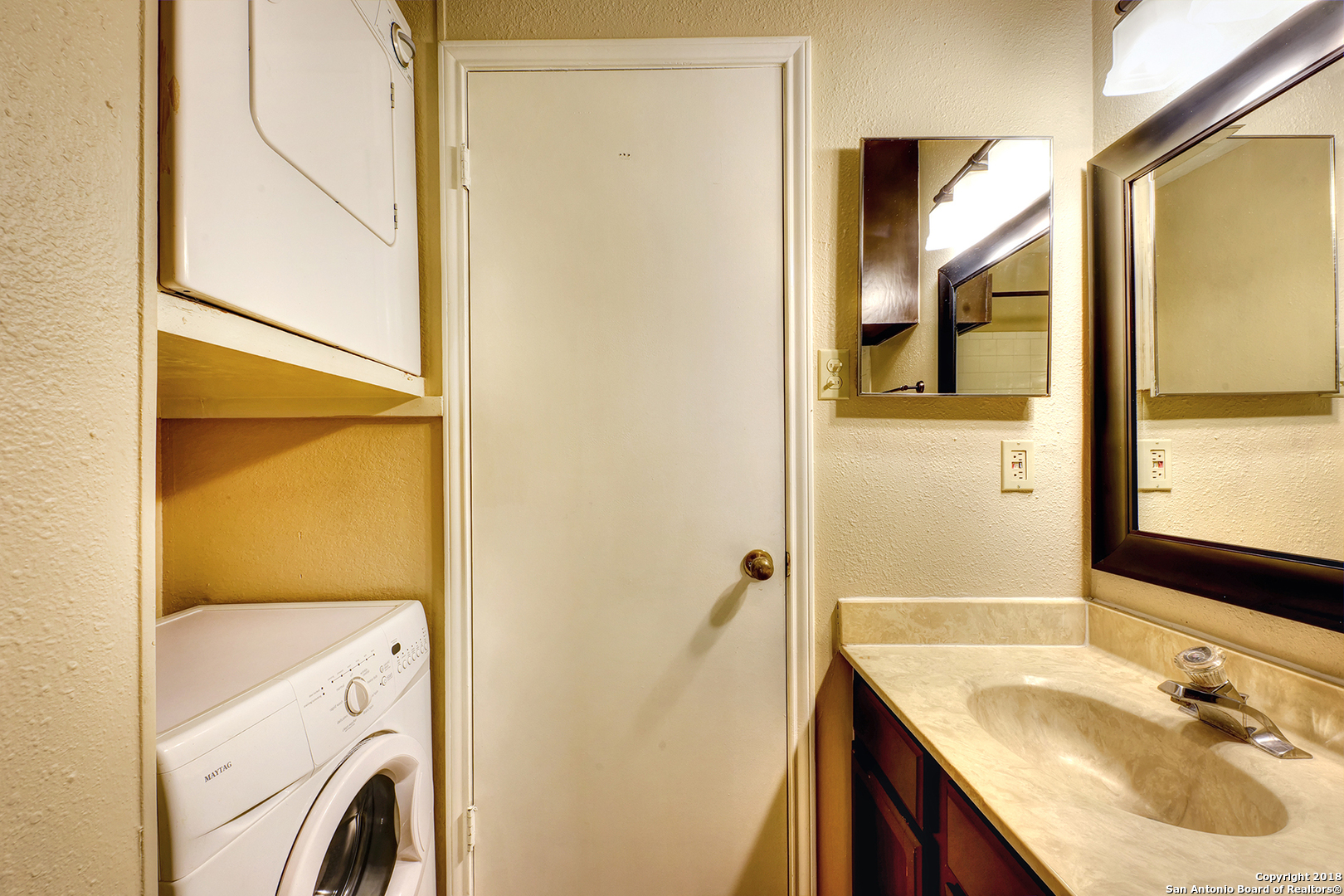 4803 Hamilton Wolfe Rd 916