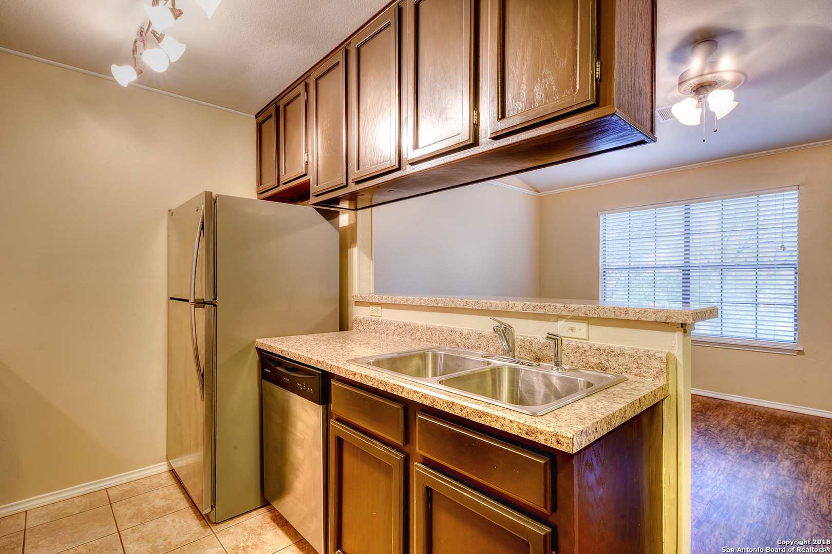 4803 Hamilton Wolfe Rd 916