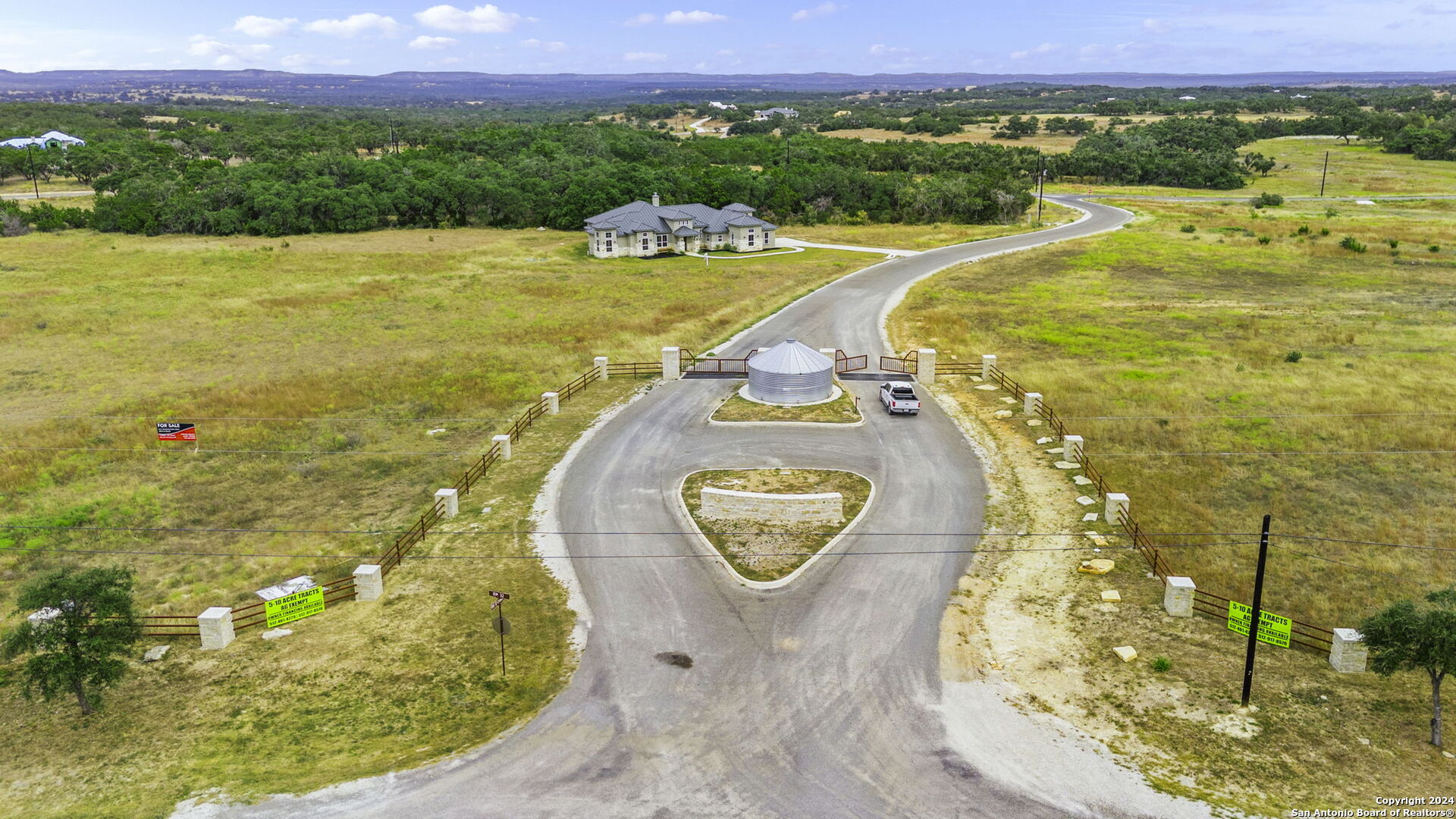 701 Windmill Ridge Dr.