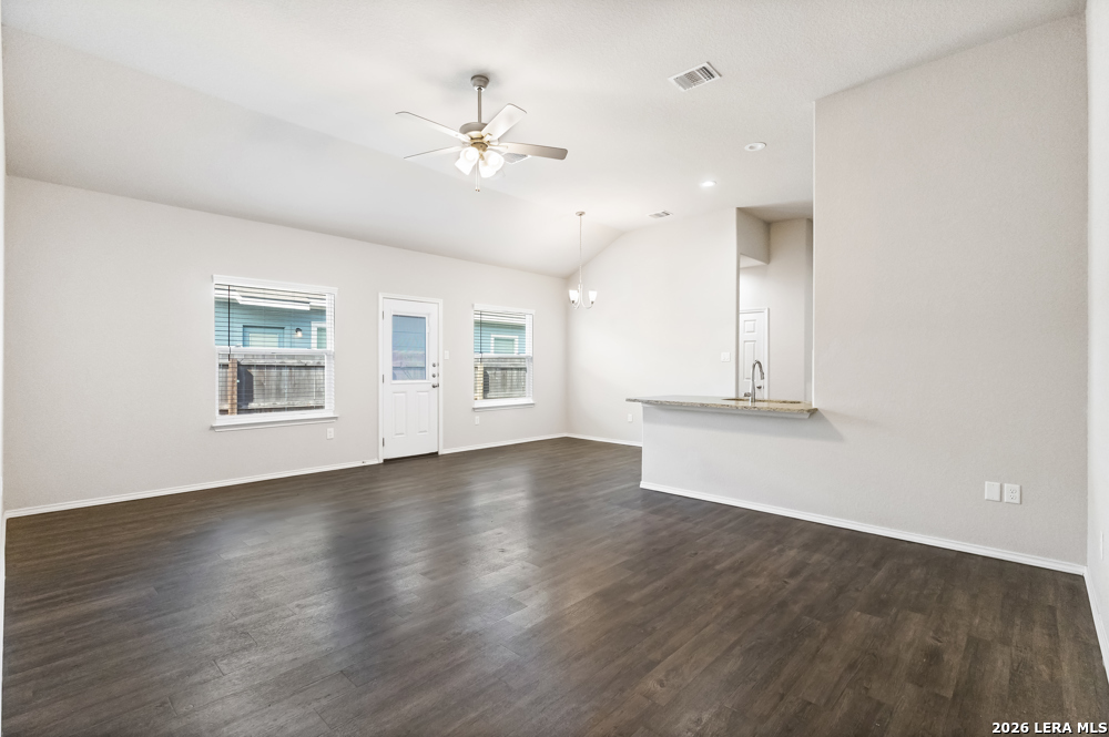 636 Heathers Way