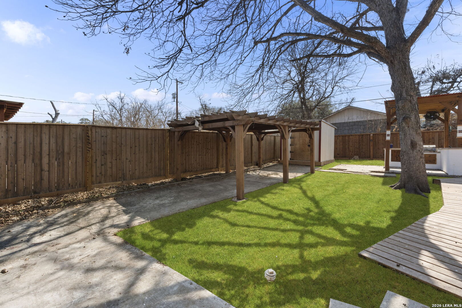 1526 Schley